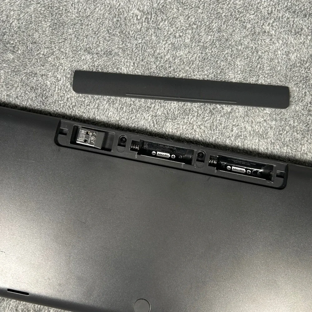 Microsoft All-in-One Media Keyboard Wireless N9Z-00001 Black Trackpad Tested